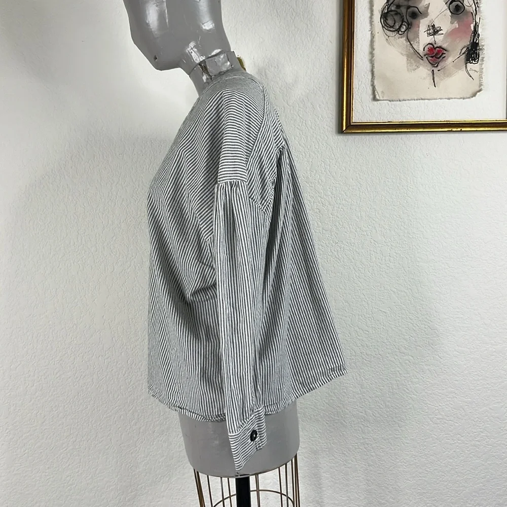 Steven Alan V Neck & Back Gray White Stripe Cotton Split Neck Oversized Top - Picture 5 of 8